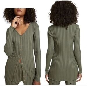 Nation LTD Mayumi Casual Chic Willow Green Ribbed Snap Button Down Cardigan(L)
